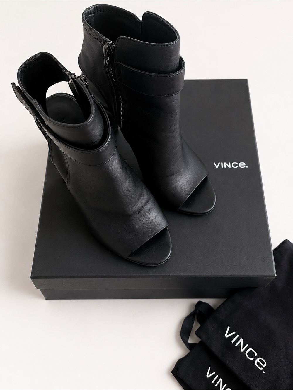 Vince Brigham Black Leather Peep Toe Booties Made in Italy Size 9